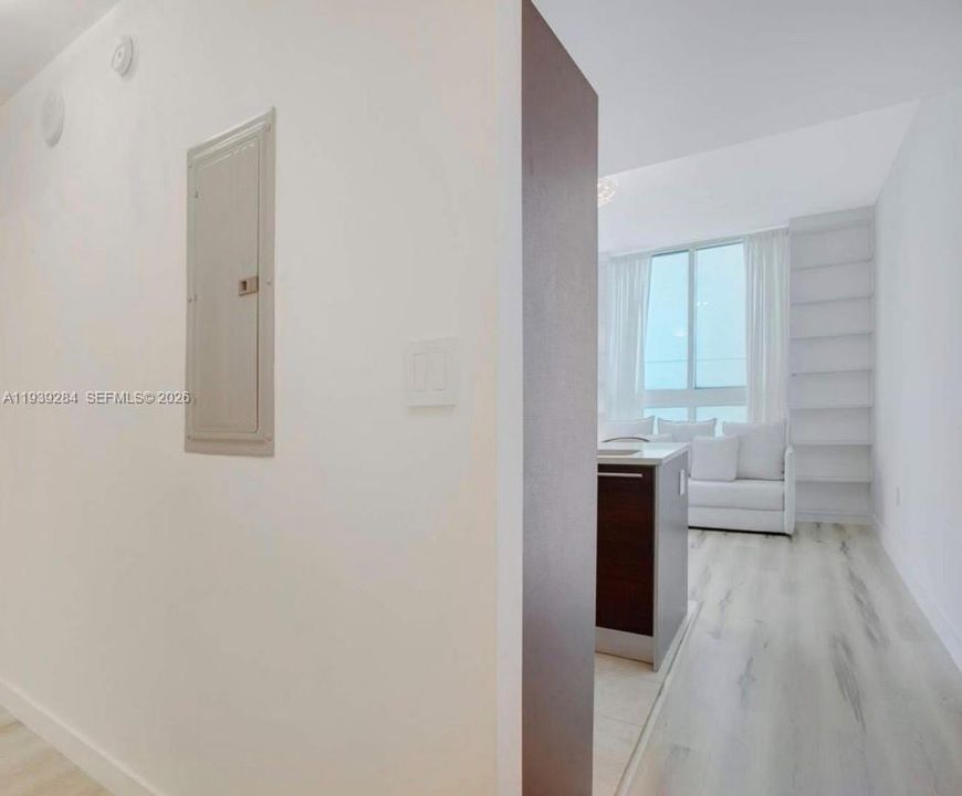 В аренду: $3,200 (1 спален, 1 ванн, 651 Квадратных фут)