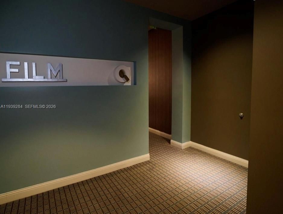 В аренду: $3,200 (1 спален, 1 ванн, 651 Квадратных фут)