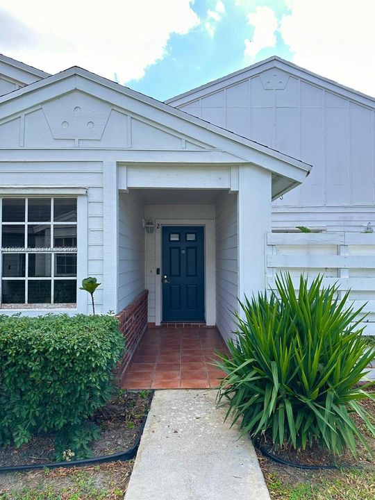 En Renta: $2,500 (2 camas, 2 baños, 979 Pies cuadrados)