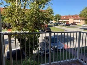 For Rent: $2,300 (2 beds, 1 baths, 1114 Square Feet)