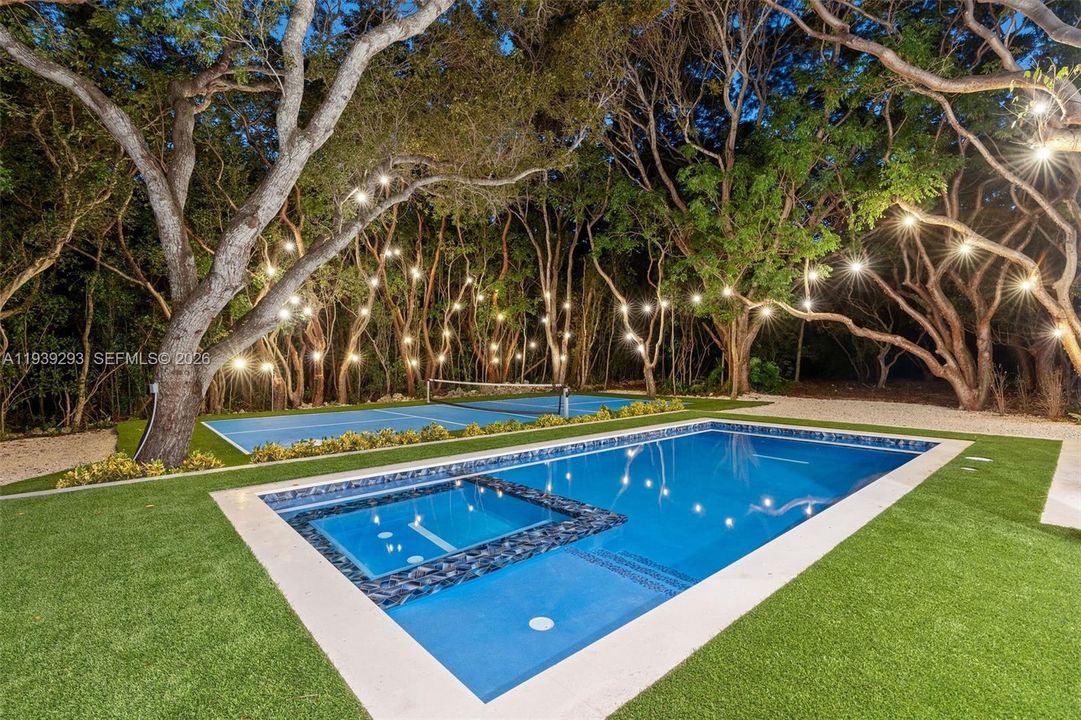 En Venta: $3,290,000 (4 camas, 5 baños, 3467 Pies cuadrados)