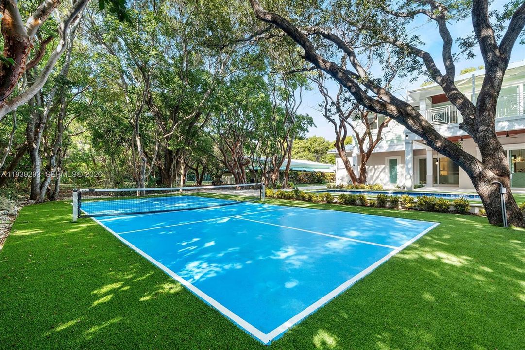 En Venta: $3,290,000 (4 camas, 5 baños, 3467 Pies cuadrados)