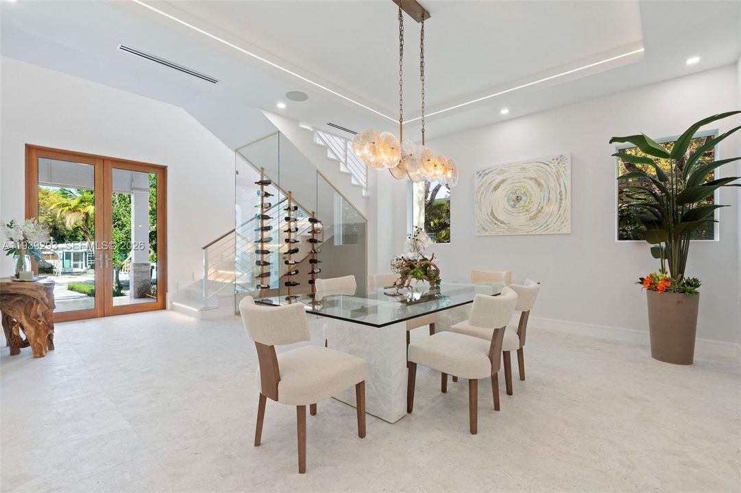 En Venta: $3,290,000 (4 camas, 5 baños, 3467 Pies cuadrados)