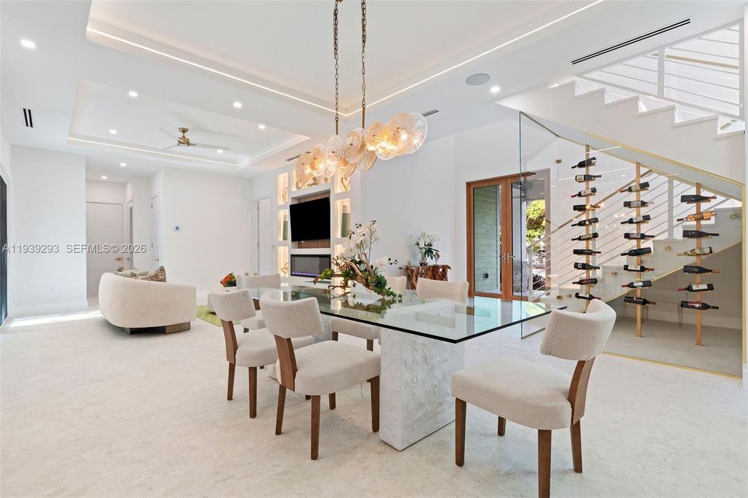 En Venta: $3,290,000 (4 camas, 5 baños, 3467 Pies cuadrados)