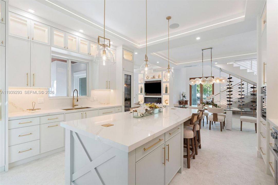 En Venta: $3,290,000 (4 camas, 5 baños, 3467 Pies cuadrados)