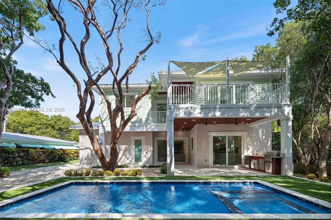 En Venta: $3,290,000 (4 camas, 5 baños, 3467 Pies cuadrados)