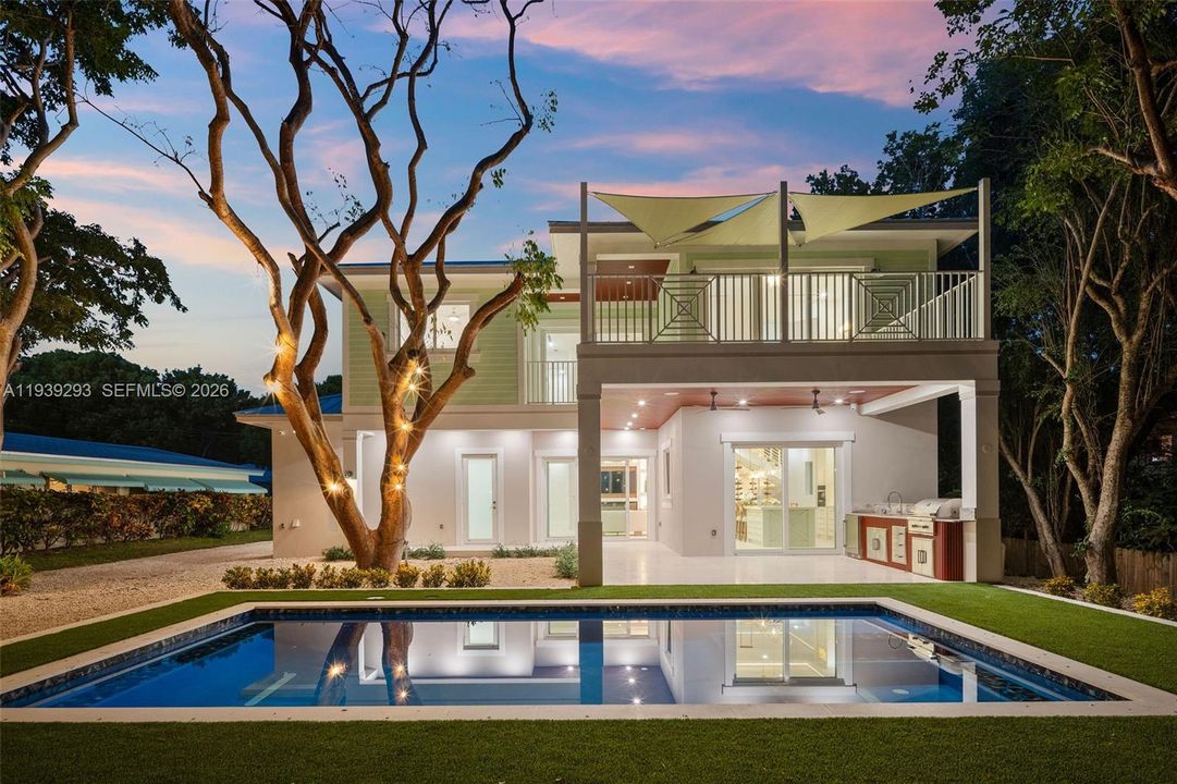 En Venta: $3,290,000 (4 camas, 5 baños, 3467 Pies cuadrados)