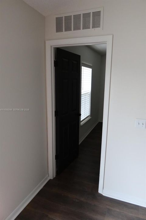 На продажу: $289,000 (3 спален, 2 ванн, 0 Квадратных фут)