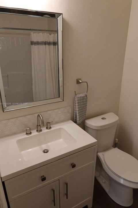 На продажу: $289,000 (3 спален, 2 ванн, 0 Квадратных фут)