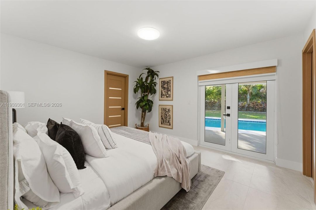 待售: $1,699,000 (3 贝兹, 3 浴室, 1168 平方英尺)