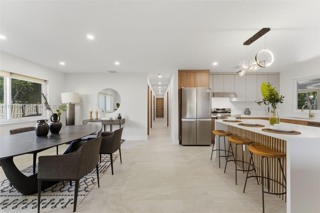 待售: $1,699,000 (3 贝兹, 3 浴室, 1168 平方英尺)