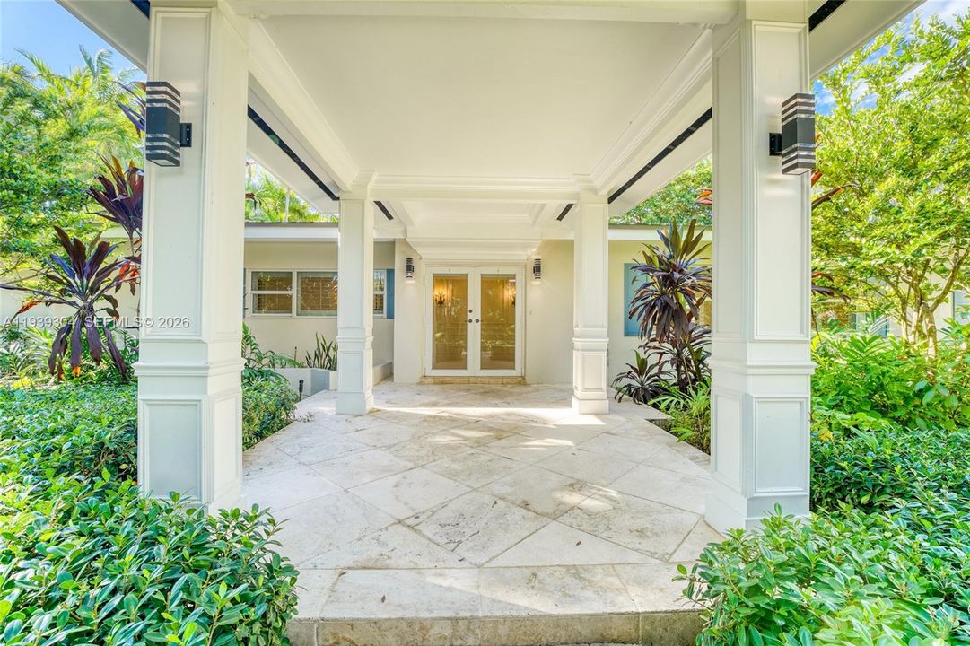 En Renta: $16,000 (5 camas, 4 baños, 3902 Pies cuadrados)