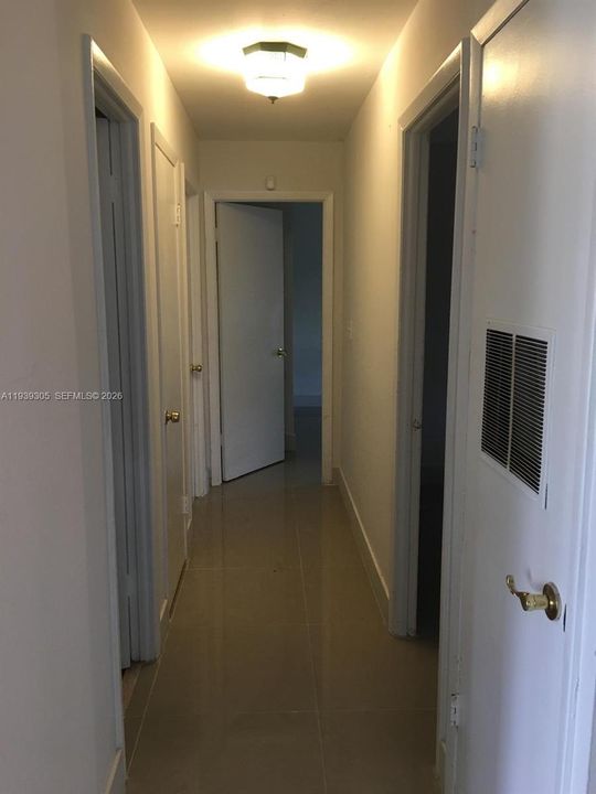 For Rent: $3,800 (3 beds, 2 baths, 2052 Square Feet)