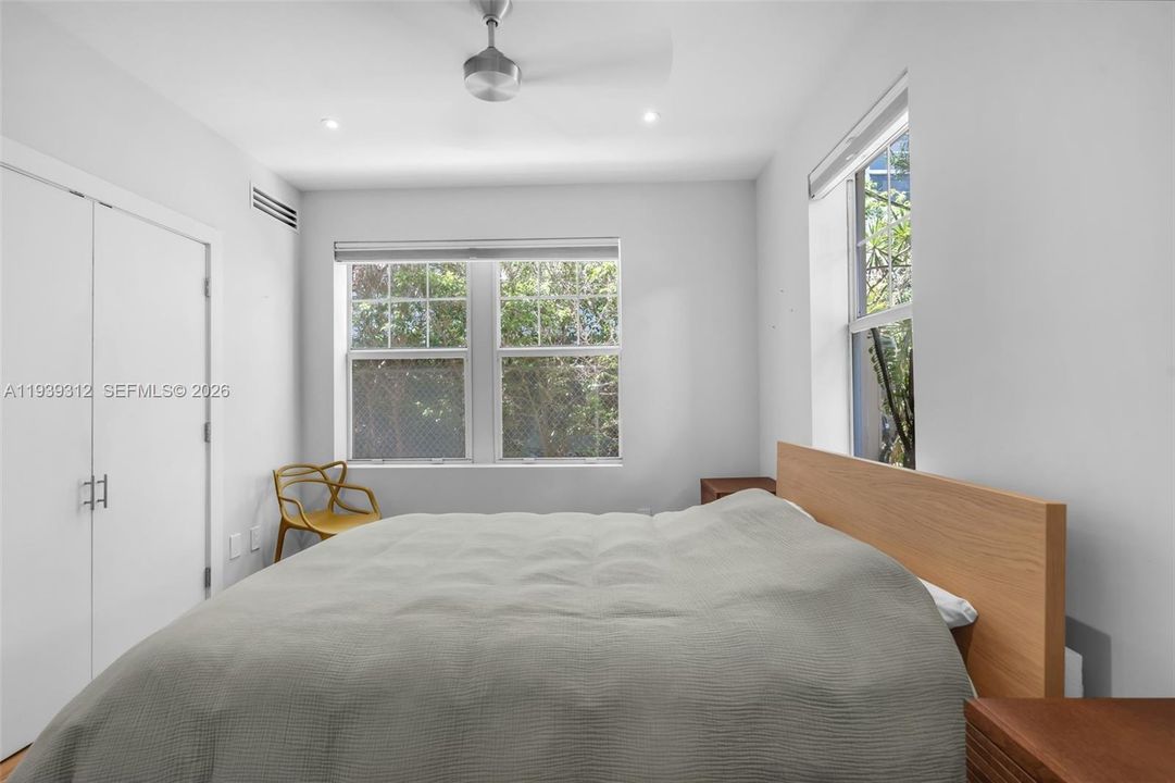 En Venta: $450,000 (2 camas, 2 baños, 760 Pies cuadrados)