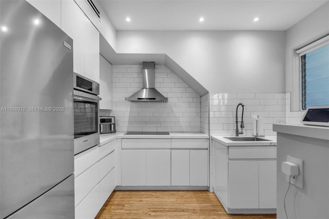 En Venta: $450,000 (2 camas, 2 baños, 760 Pies cuadrados)