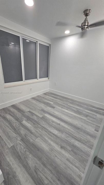 出租: $2,400 (2 贝兹, 1 浴室, 0 平方英尺)