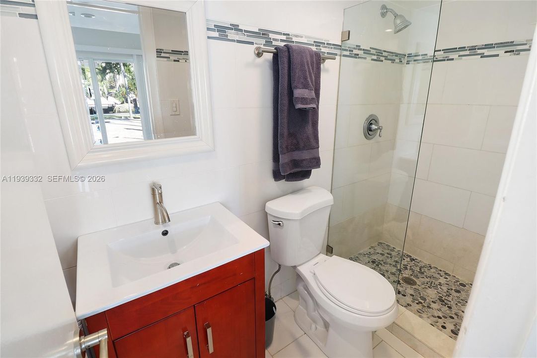 В аренду: $9,500 (3 спален, 3 ванн, 1320 Квадратных фут)