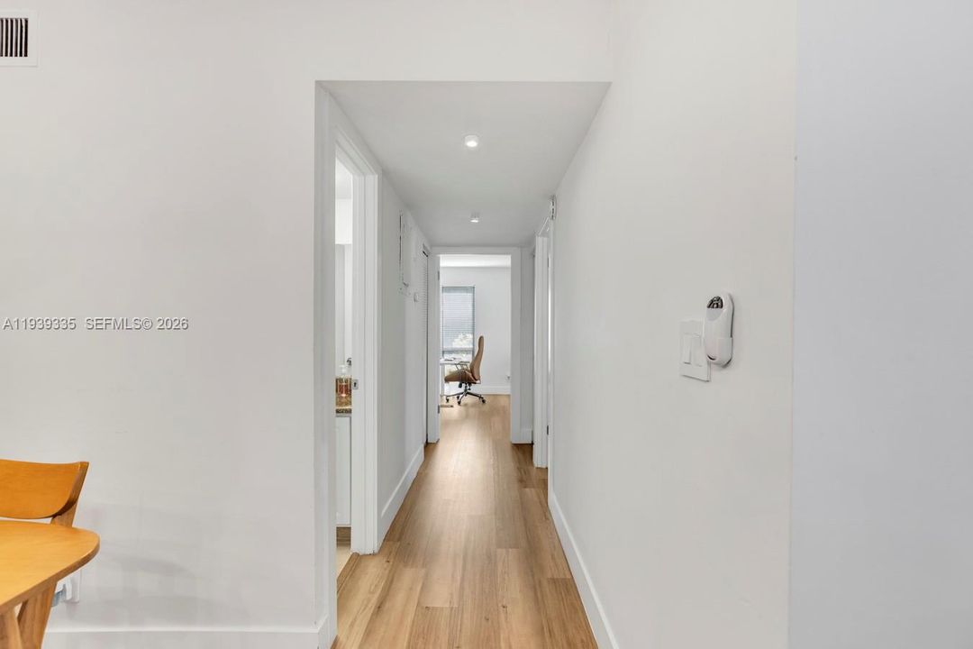 En Venta: $280,000 (2 camas, 2 baños, 1056 Pies cuadrados)