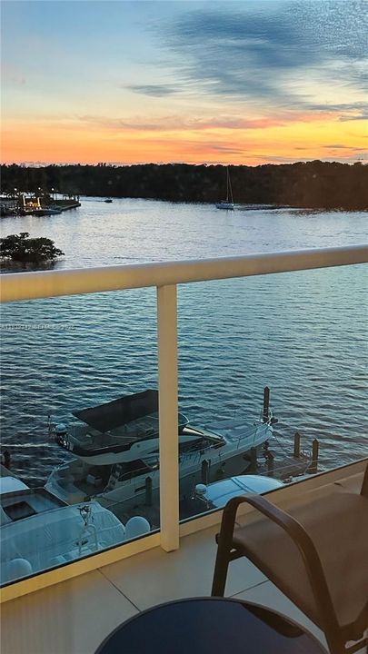 For Rent: $5,600 (3 beds, 2 baths, 1218 Square Feet)