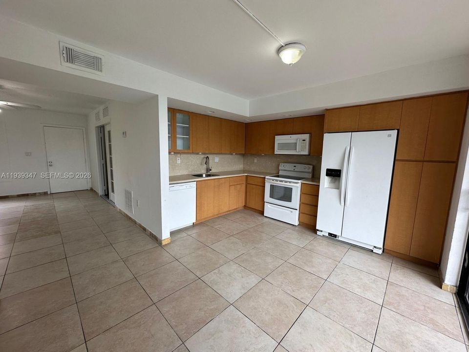 En Renta: $2,600 (3 camas, 2 baños, 1040 Pies cuadrados)