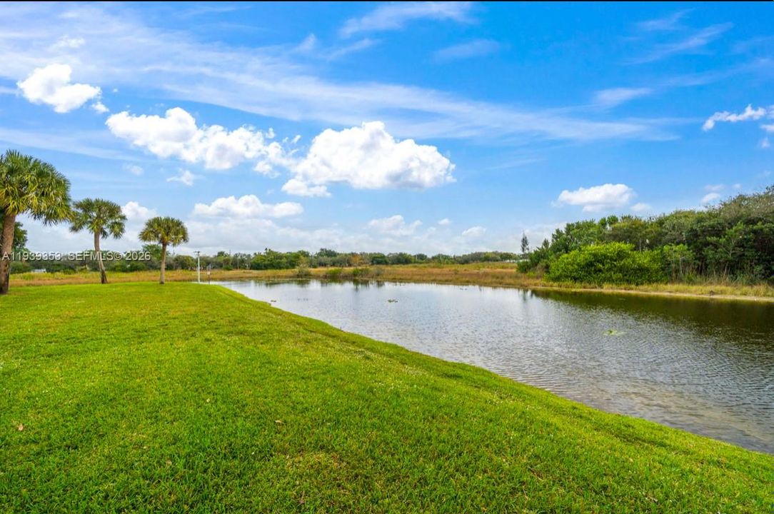 For Sale: $2,550 (0 beds, 0 baths, 1130 Square Feet)