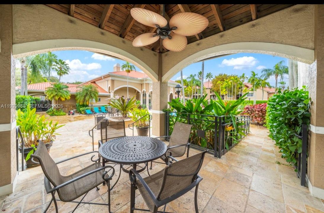 For Sale: $2,550 (0 beds, 0 baths, 1130 Square Feet)