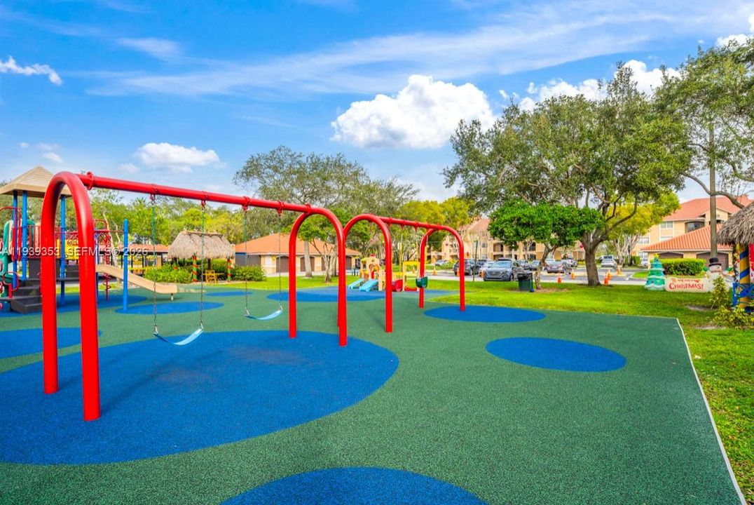 For Sale: $2,550 (0 beds, 0 baths, 1130 Square Feet)