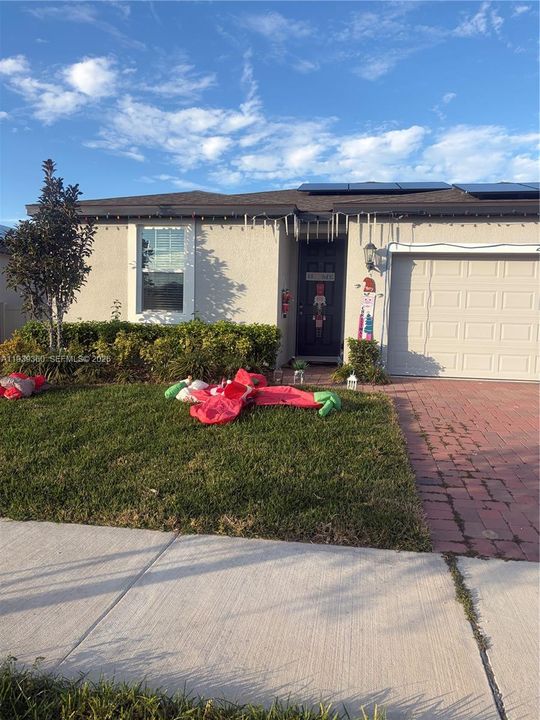 For Sale: $320,000 (3 beds, 2 baths, 0 Square Feet)