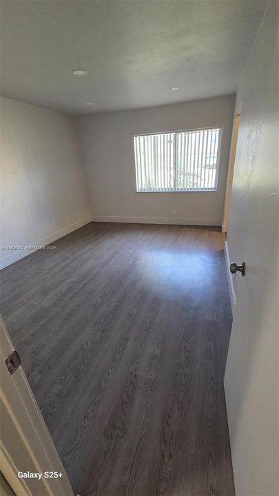 For Rent: $1,900 (2 beds, 2 baths, 868 Square Feet)