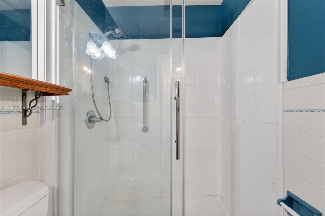На продажу: $365,000 (4 спален, 2 ванн, 1478 Квадратных фут)