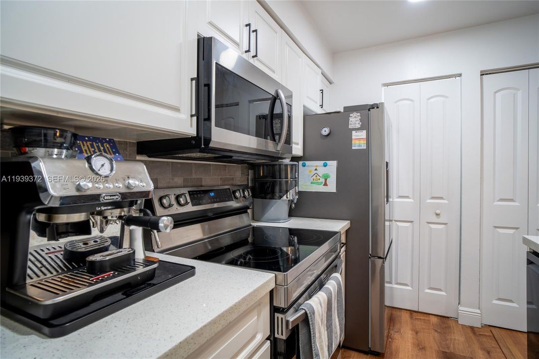 En Venta: $245,000 (1 camas, 1 baños, 750 Pies cuadrados)