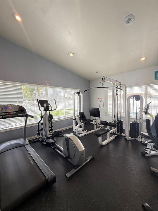 En Venta: $245,000 (1 camas, 1 baños, 750 Pies cuadrados)