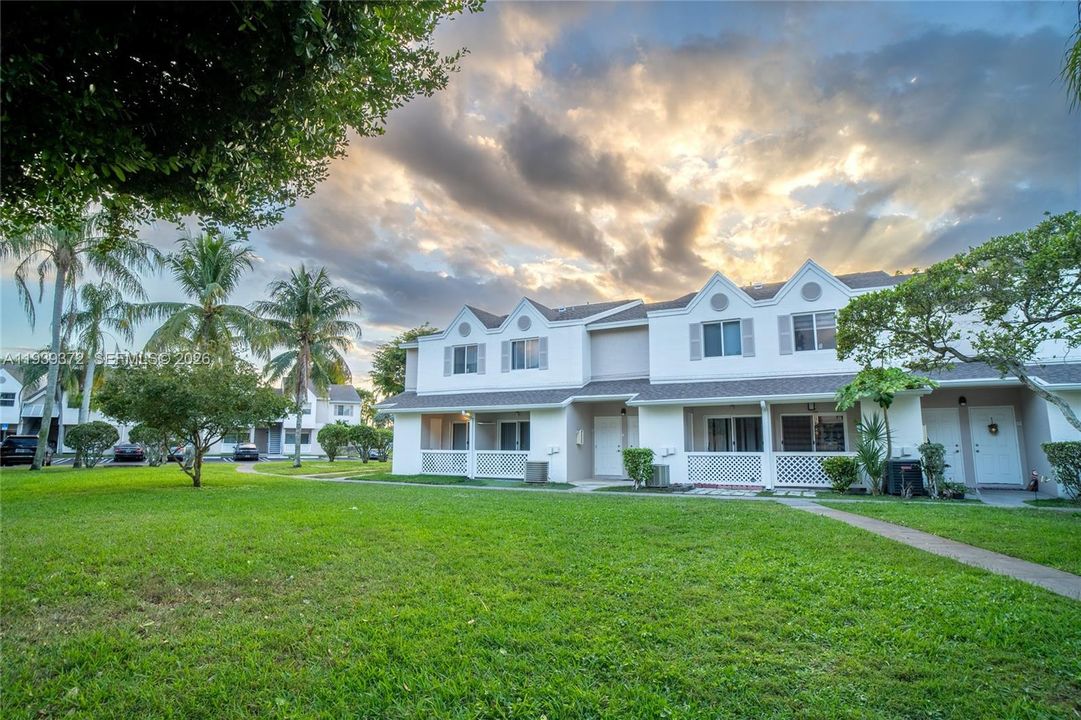 En Venta: $245,000 (1 camas, 1 baños, 750 Pies cuadrados)