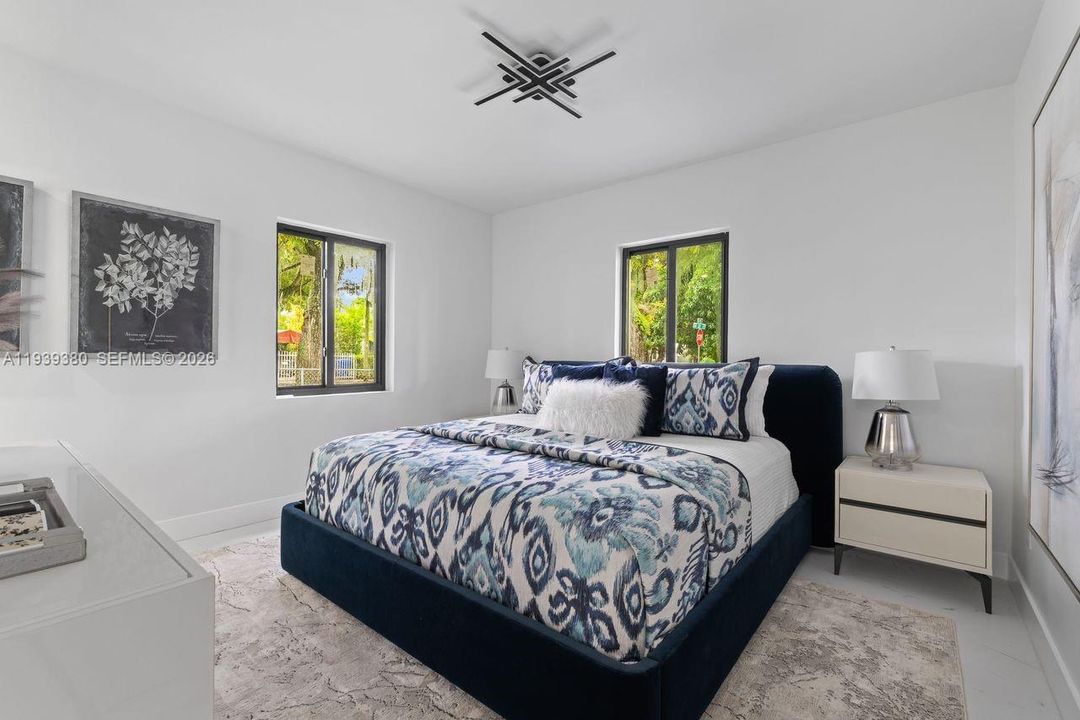 На продажу: $1,250,000 (4 спален, 3 ванн, 2023 Квадратных фут)