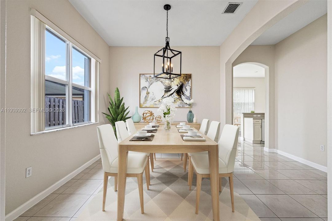 出租: $2,400 (3 贝兹, 2 浴室, 1833 平方英尺)