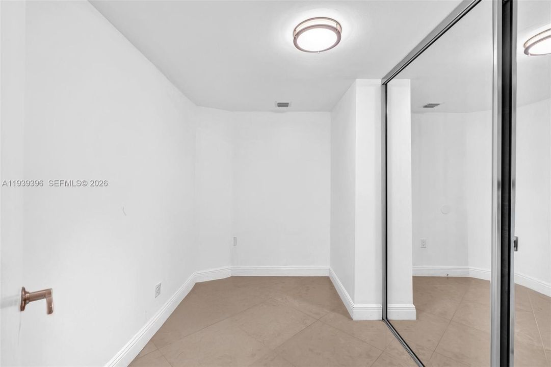 En Venta: $1,699,999 (2 camas, 2 baños, 1886 Pies cuadrados)