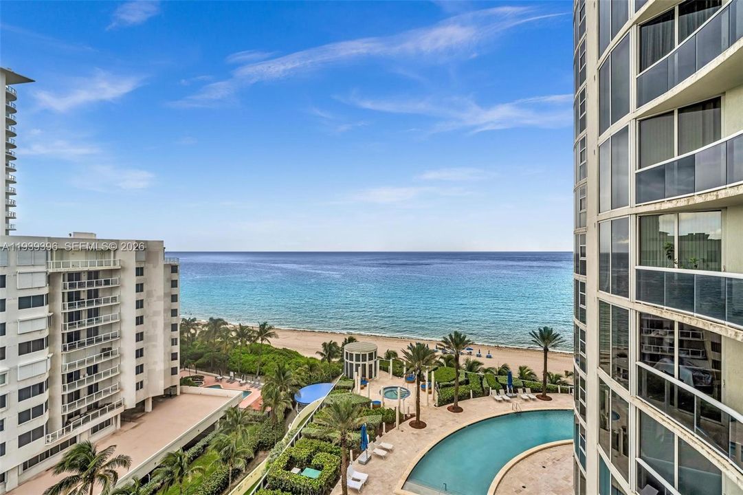 En Venta: $1,699,999 (2 camas, 2 baños, 1886 Pies cuadrados)