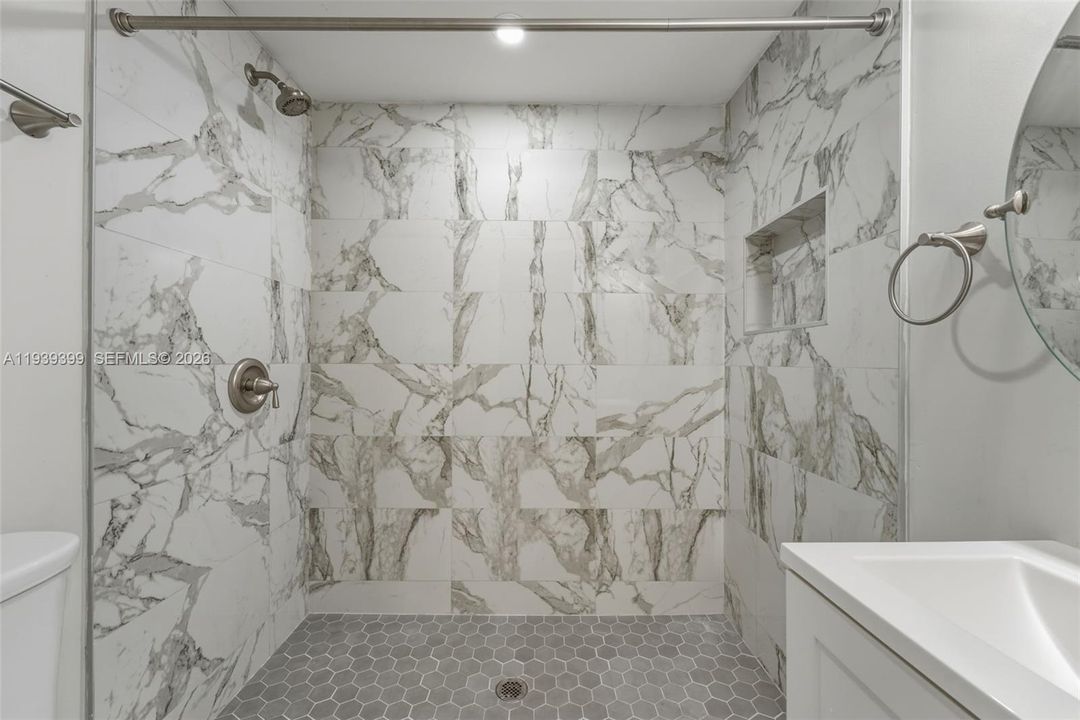 В аренду: $1,200 (1 спален, 1 ванн, 500 Квадратных фут)