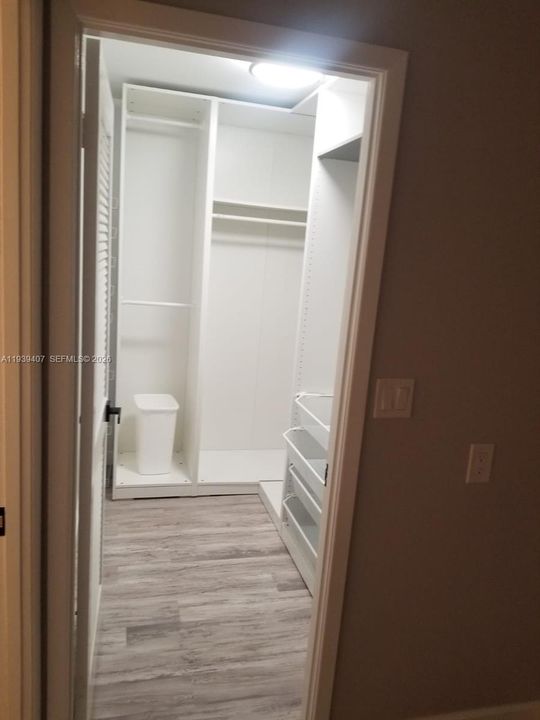 For Rent: $3,150 (2 beds, 2 baths, 1280 Square Feet)