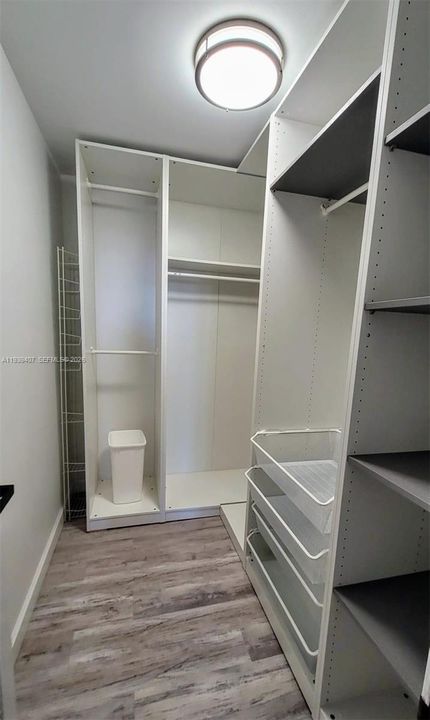 For Rent: $3,150 (2 beds, 2 baths, 1280 Square Feet)