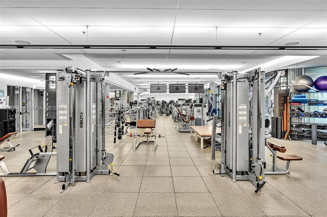 En Venta: $385,000 (1 camas, 1 baños, 800 Pies cuadrados)