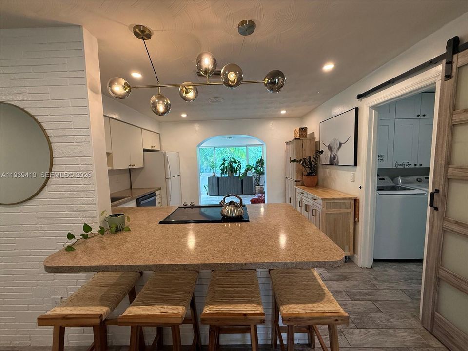 待售: $535,000 (3 贝兹, 2 浴室, 1290 平方英尺)