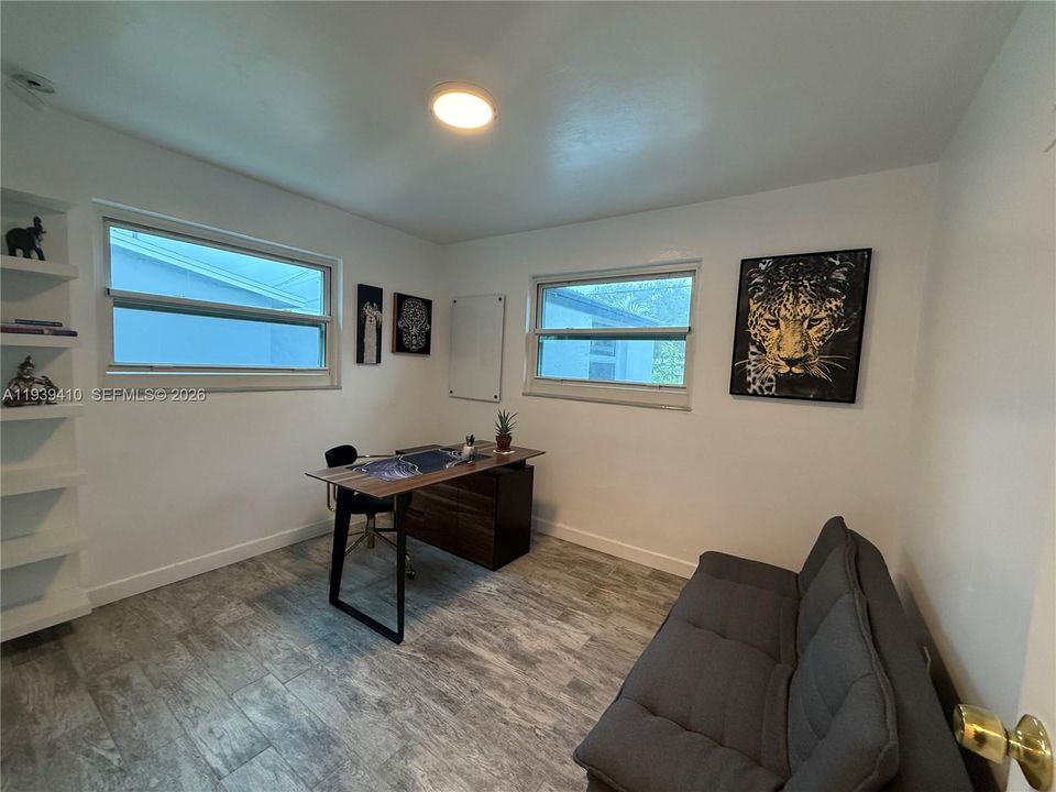 待售: $535,000 (3 贝兹, 2 浴室, 1290 平方英尺)