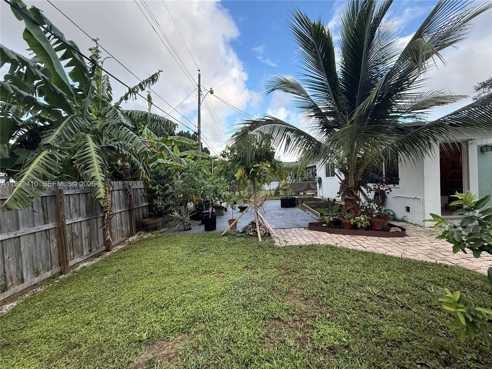 待售: $535,000 (3 贝兹, 2 浴室, 1290 平方英尺)