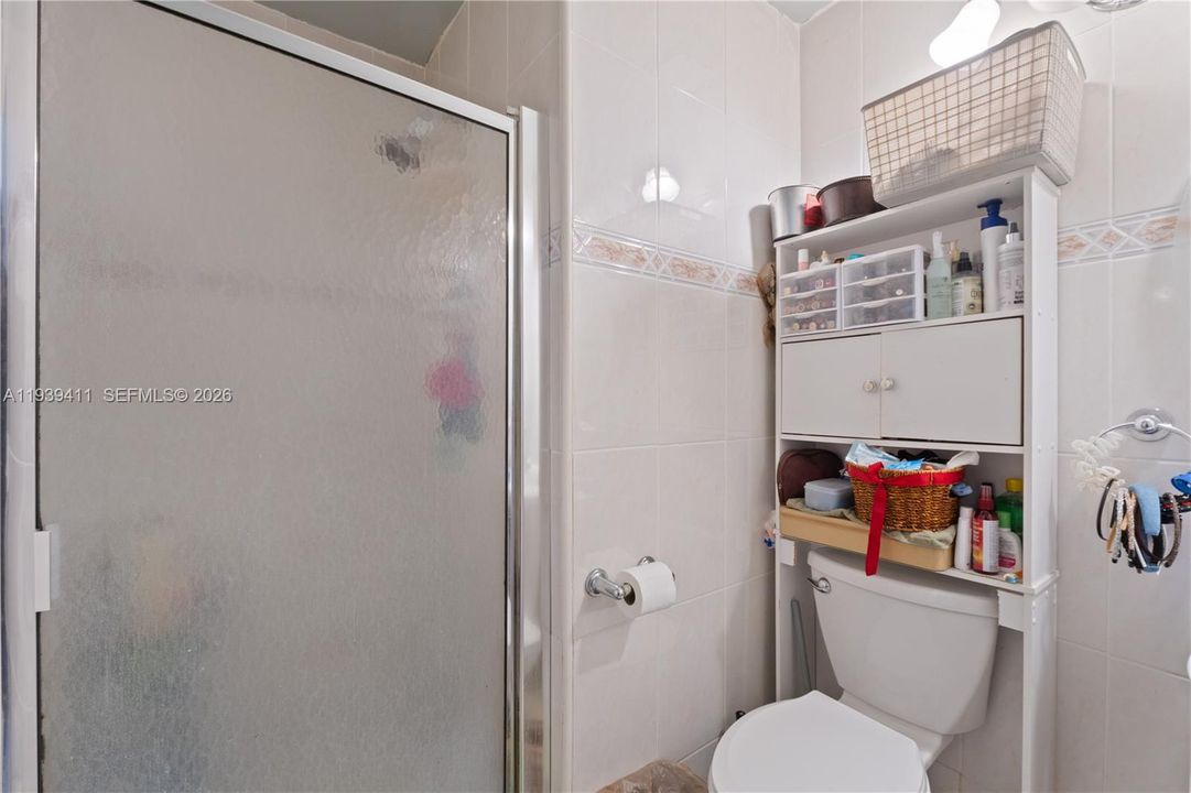 En Venta: $309,000 (2 camas, 2 baños, 948 Pies cuadrados)