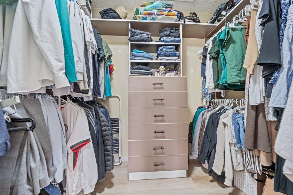 待售: $624,999 (3 贝兹, 2 浴室, 1836 平方英尺)