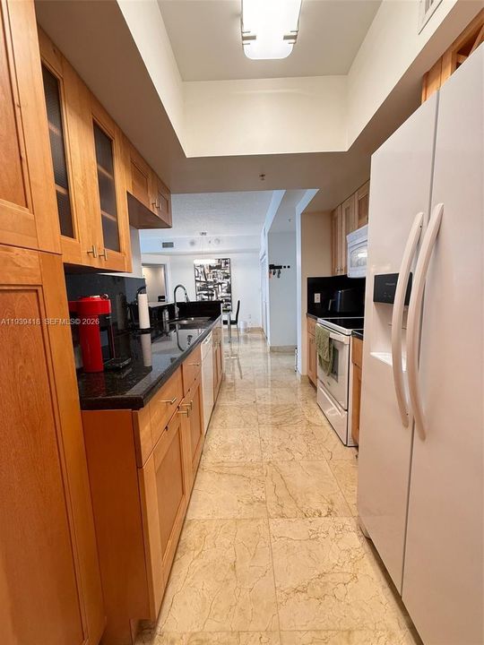 En Venta: $444,000 (2 camas, 2 baños, 923 Pies cuadrados)