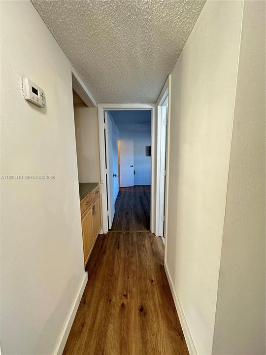 В аренду: $2,375 (2 спален, 1 ванн, 1000 Квадратных фут)