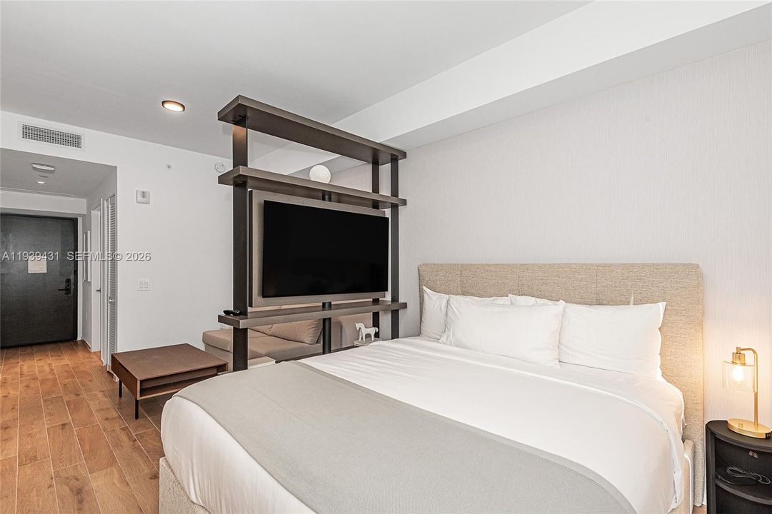 En Venta: $649,900 (0 camas, 1 baños, 341 Pies cuadrados)