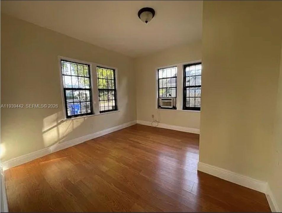 En Renta: $2,450 (2 camas, 1 baños, 903 Pies cuadrados)